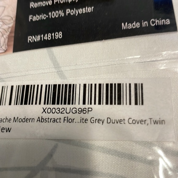 Twin Duvet Cover Set. New in Package. Unopened. - Picture 5 of 5